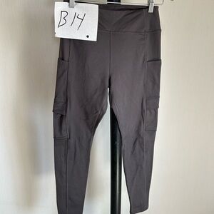 High Waist Pocket Leggings in Charcoal